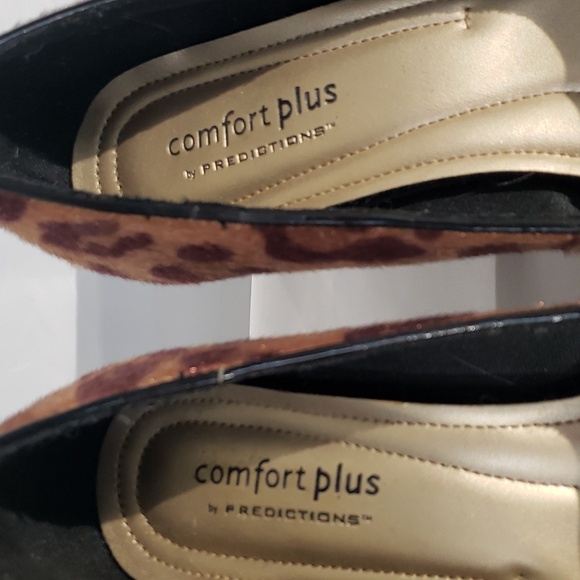 Comfort plus jaguar print pumps size 6.5  3" heel. Brown and tan. - Picture 4 of 7